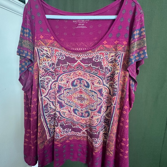 Lucky Brand Women's Magenta Patterned Tee - Picture 1 of 11